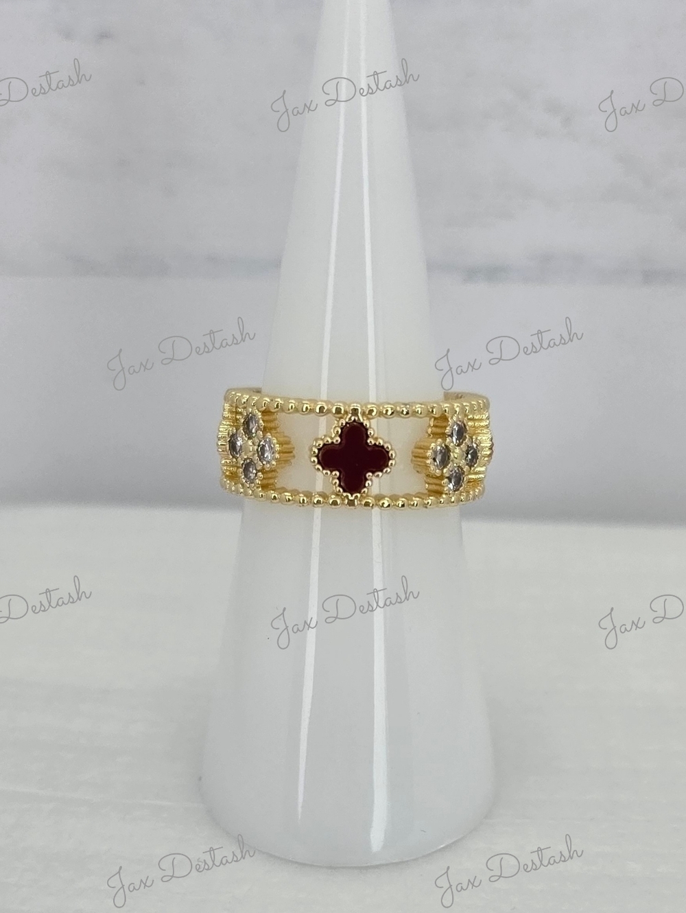 Gold Tone Red Clover Accent Band RG016